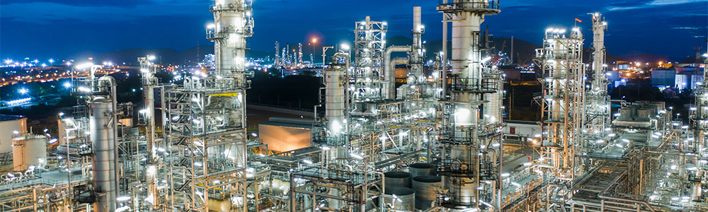Ladder Fall Protection Can Reduce Risks Within Oil Refineries